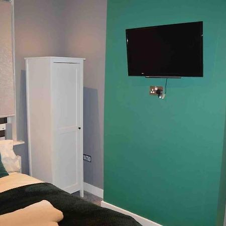 Unique 4 Bed House In Derby Perfect For Contractors And Families Villa Dış mekan fotoğraf