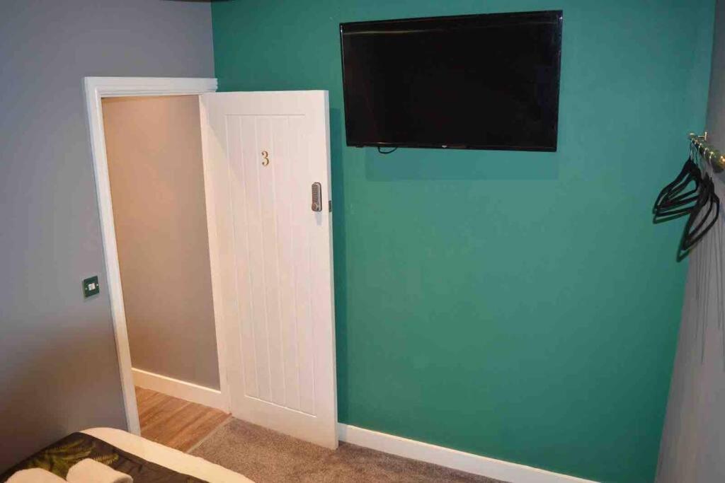 Unique 4 Bed House In Derby Perfect For Contractors And Families Villa Dış mekan fotoğraf